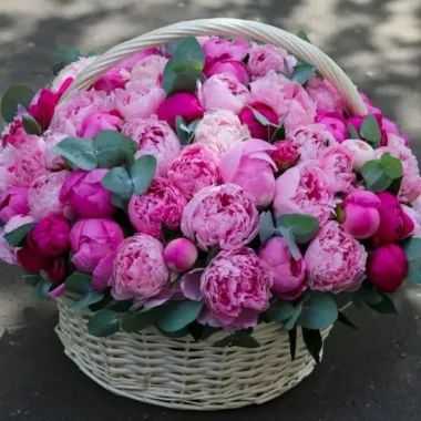 Открытка с пожеланиями Пионы